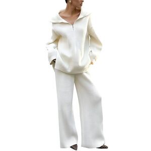 Enjoy Petra Womens 2Pc Sweatshirt & Pant Set